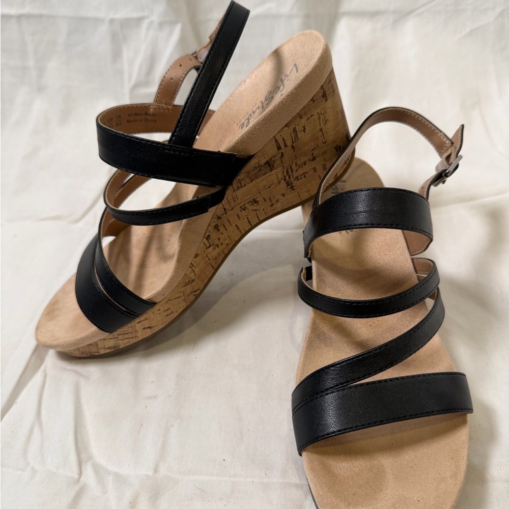 Stylish Black and Tan Wedge Sandals